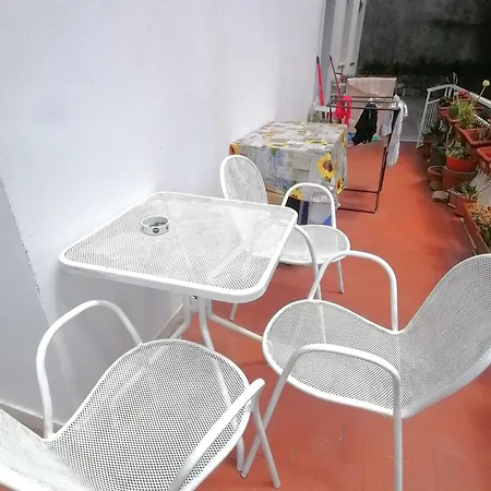 B&B Fiori d'Alassio - ampie camere con terrazza, parcheggio e scalinata per il mare * Alassio