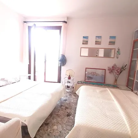 Fiori D'alassio - Ampie Con Terrazza, Parcheggio E Scalinata Per Il Mare * Alassio