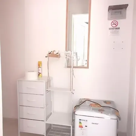 Bed & Breakfast Fiori D'alassio - Ampie Con Terrazza, Parcheggio E Scalinata Per Il Mare