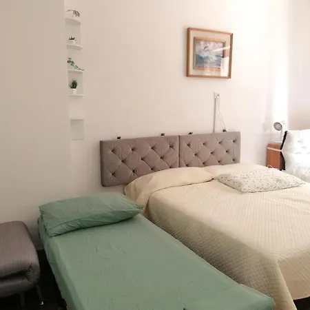 Fiori D'alassio - Ampie Con Terrazza, Parcheggio E Scalinata Per Il Mare