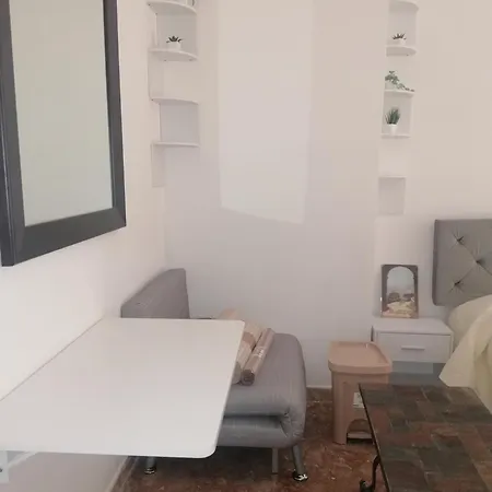 Bed & Breakfast Fiori D'alassio - Ampie Con Terrazza, Parcheggio E Scalinata Per Il Mare Alassio