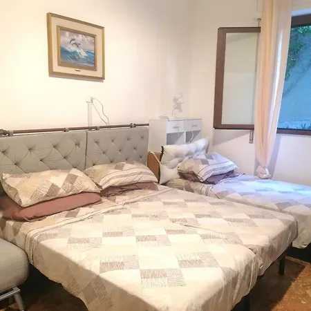 Fiori D'alassio - Ampie Con Terrazza, Parcheggio E Scalinata Per Il Mare