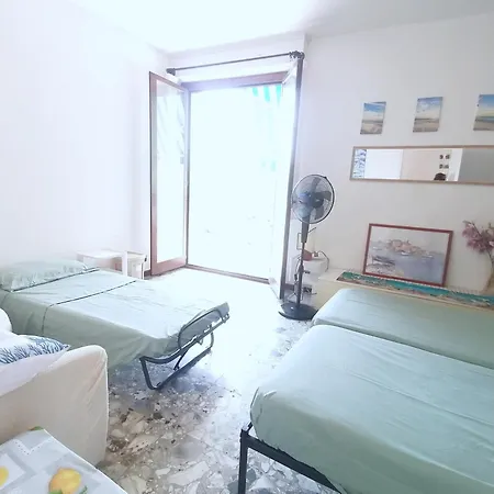 Fiori D'alassio - Ampie Con Terrazza, Parcheggio E Scalinata Per Il Mare * Alassio